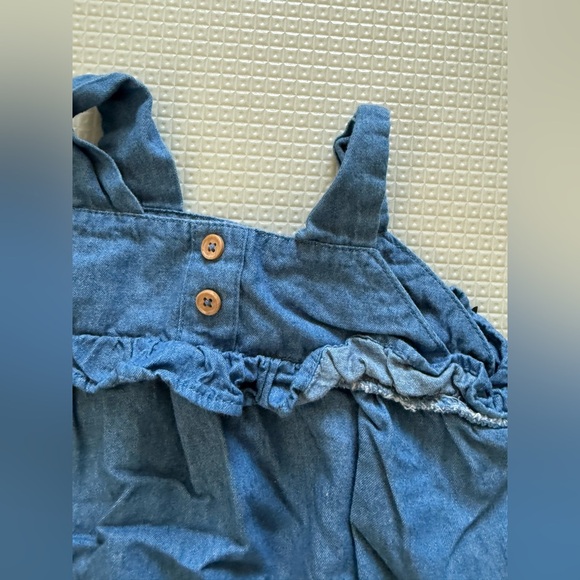 Tahari Baby|Chambray Blue baby girl bubble romper with ruffle detail,18 months• - Picture 2 of 5